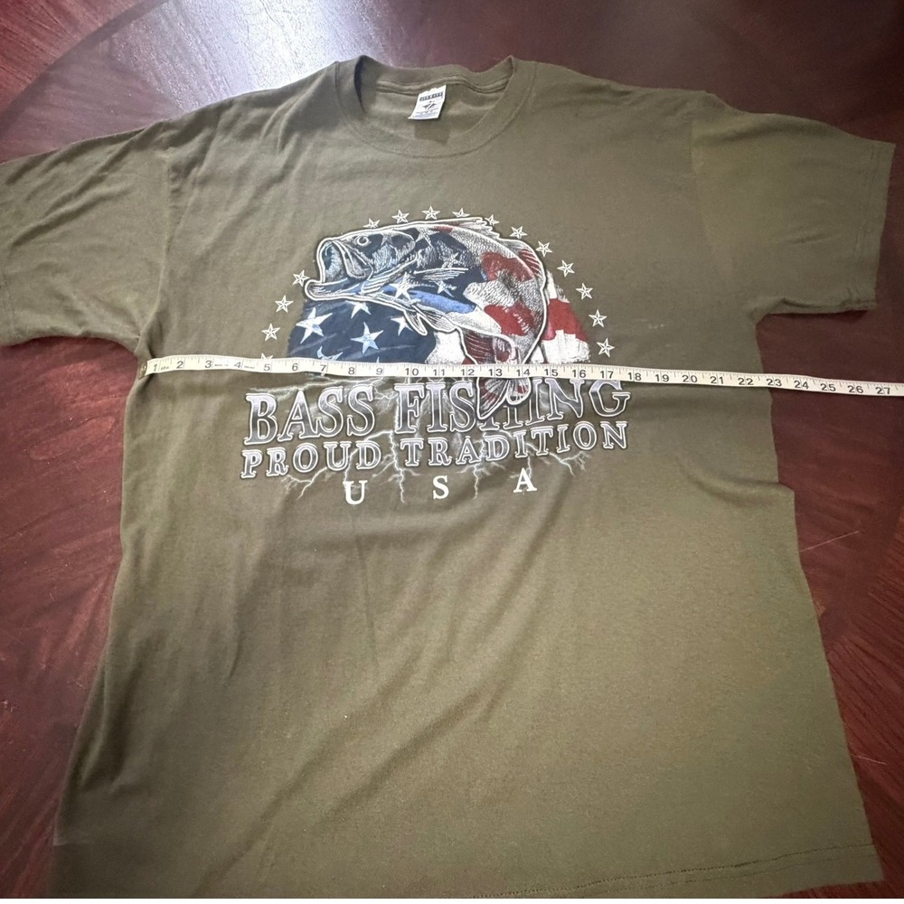 Vintage Bass Fishing Proud Tradition USA Graphic T-Shirt Olive Green Mens XL